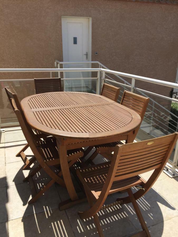 Appartement Dans Les Jardins De Phoebus Gruissan Exterior photo